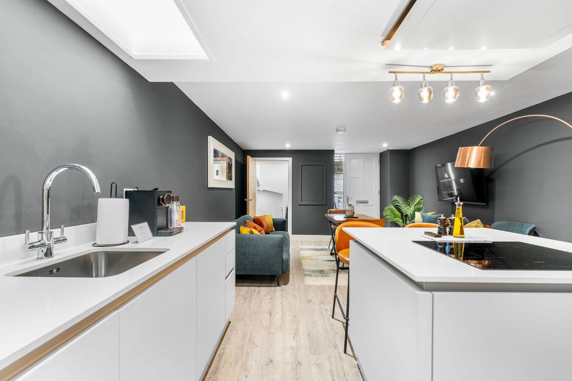 Righ Properties - Luxury West End Artisan Apartment Edimburgo Exterior foto